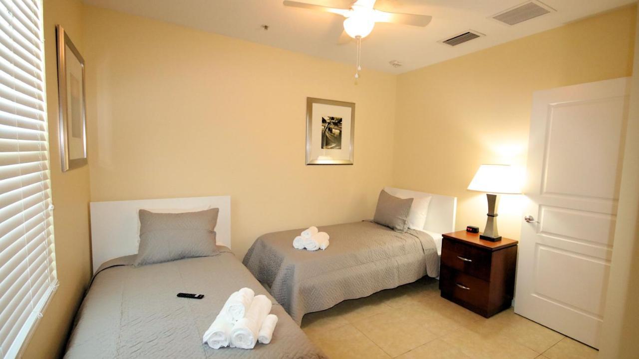 Johns Pass Condo'S- Fully Remote St. Pete Beach Buitenkant foto